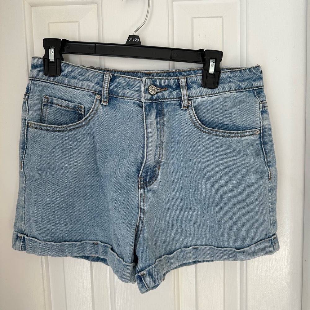 Pacsun Mom Short